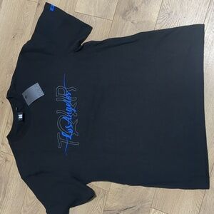 BTS Tour Merch Los Angeles Tour t-shirt size Large